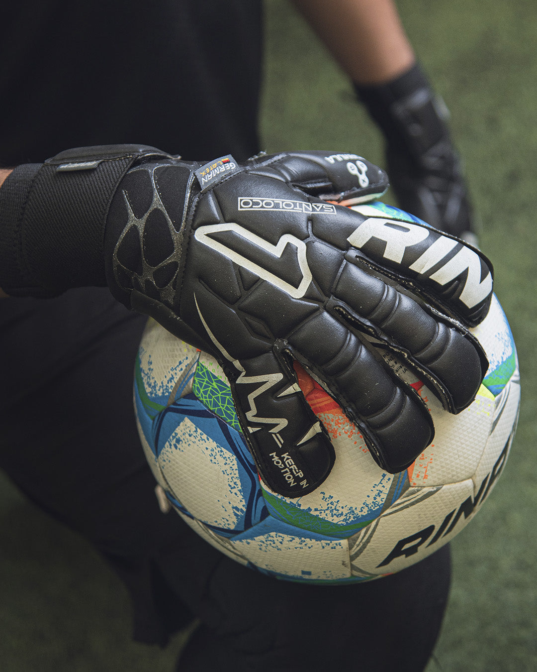 Rinat SantoLoco PRO Soccer Goalkeeper Glove