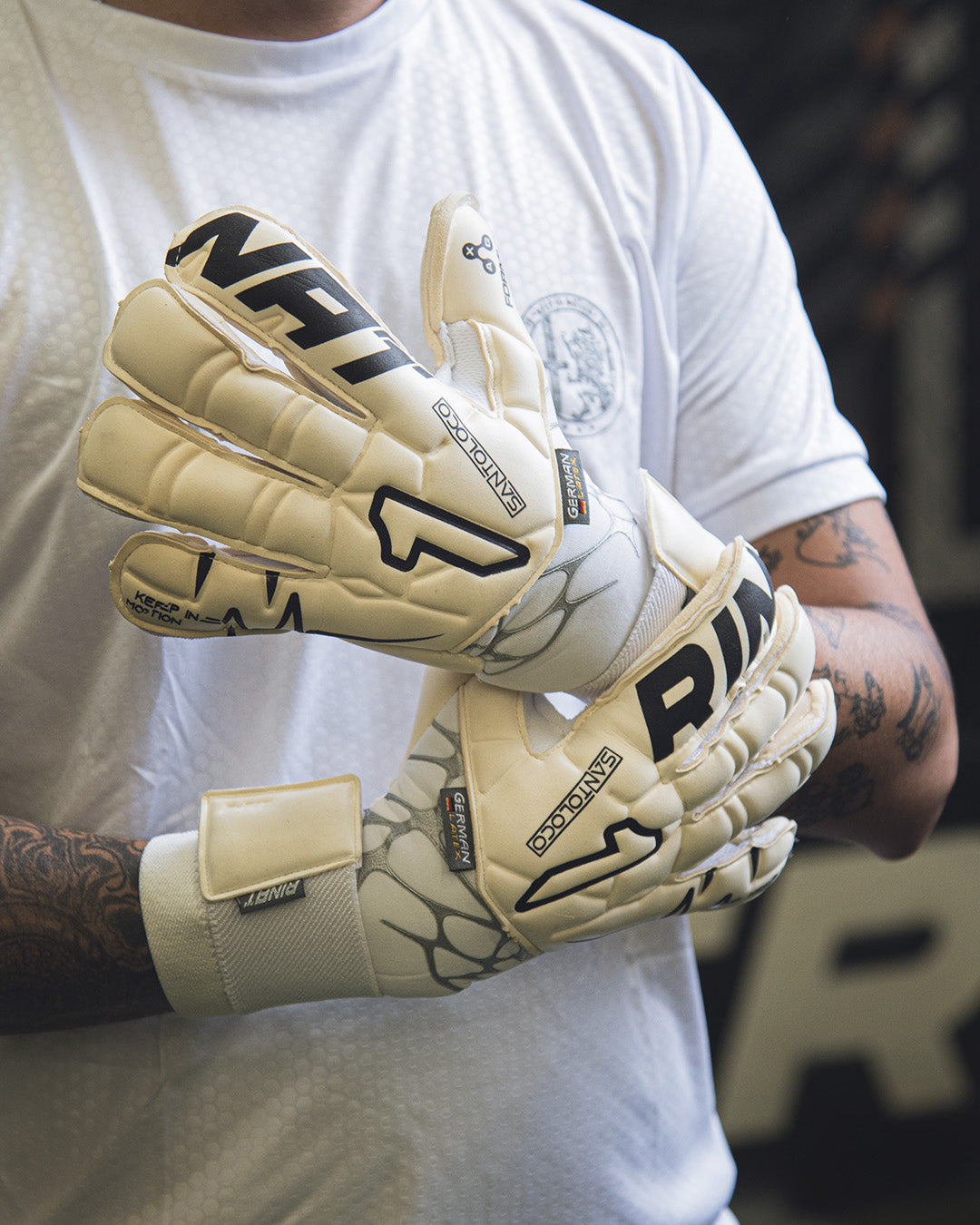 Rinat SantoLoco PRO Soccer Goalkeeper Glove
